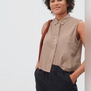 Everlane cropped sleeveless beige button down
